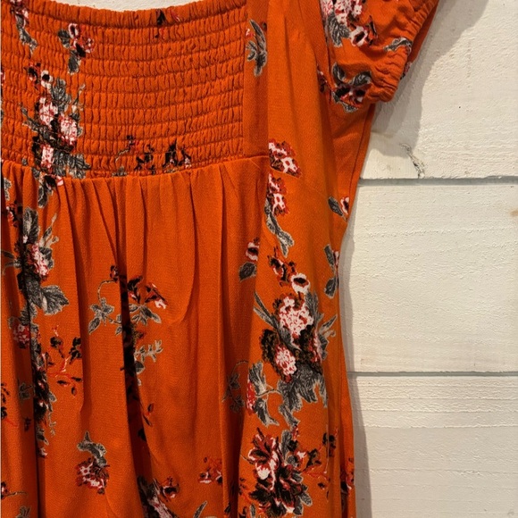 Free People Close To You Blouse Orange Floral Off Shoulder Top in size Medium - Picture 12 of 12